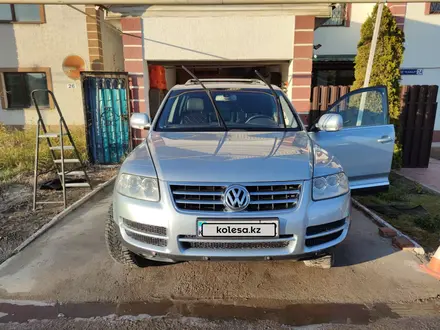 Volkswagen Touareg 2004 года за 6 300 000 тг. в Алматы