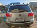 Volkswagen Touareg 2004 года за 6 300 000 тг. в Алматы – фото 3