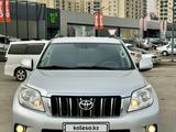 Toyota Land Cruiser Prado 2010 года за 13 800 000 тг. в Астана – фото 2