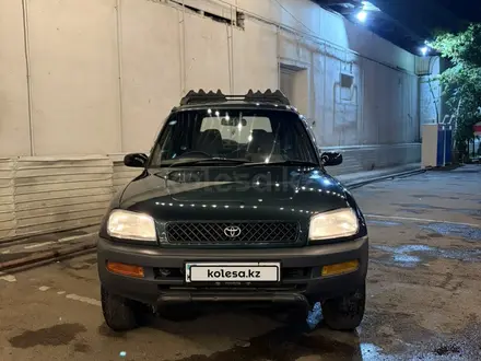 Toyota RAV4 1995 года за 3 150 000 тг. в Алматы – фото 3