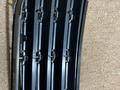 Решетка радиатора — Volkswagen Passat B5 2000-үшін10 000 тг. в Алматы – фото 6
