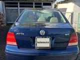Volkswagen Jetta 2002 годаүшін1 000 000 тг. в Караганда – фото 2