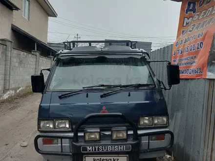 Mitsubishi Delica 1989 года за 1 450 000 тг. в Алматы