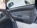 Toyota Camry 2002 года за 3 800 000 тг. в Актобе – фото 6
