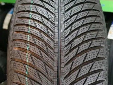 245/40R21 перед 275/35/21. Michelin Pilot Alpine 5. Зимние шины за 990 000 тг. в Алматы