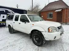 Nissan Navara, 2004