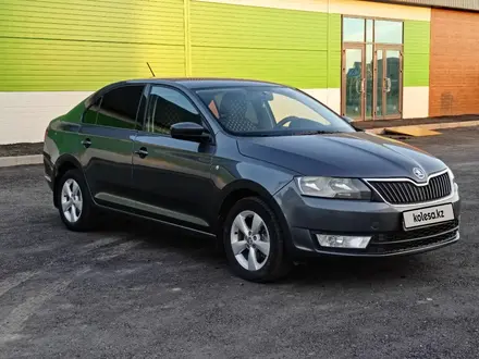 Skoda Rapid 2015 года за 5 800 000 тг. в Уральск