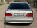 Mercedes-Benz E 320 2000 годаfor5 700 000 тг. в Алматы – фото 8