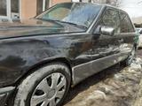 Mercedes-Benz E 230 1989 года за 850 000 тг. в Текели – фото 5