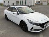 Hyundai Elantra 2021 года за 8 000 000 тг. в Шымкент – фото 2