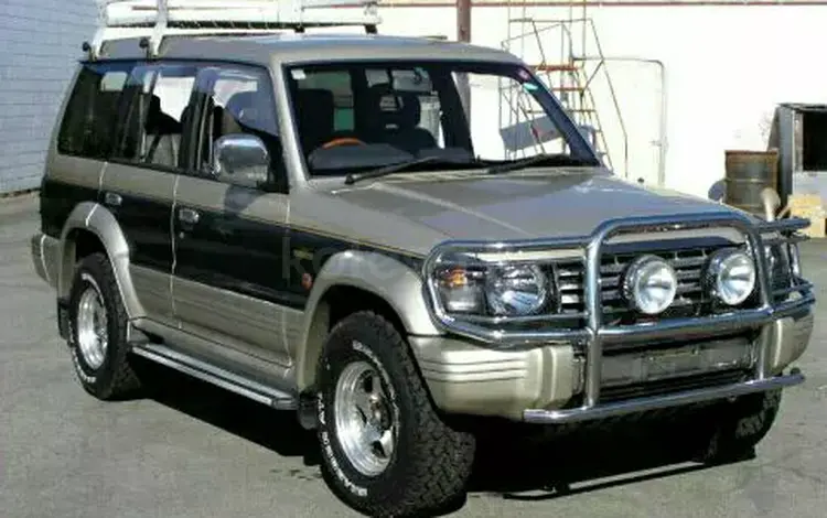 Mitsubishi Pajero 1996 годаүшін10 000 тг. в Караганда