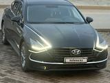Hyundai Sonata 2022 года за 13 500 000 тг. в Атырау – фото 3