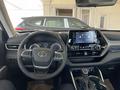 Toyota Highlander 2022 годаүшін24 490 000 тг. в Алматы – фото 8