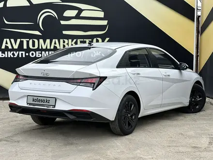 Hyundai Elantra 2022 года за 9 750 000 тг. в Атырау – фото 5