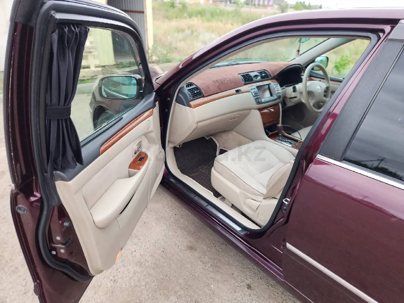 Toyota Brevis, 2003