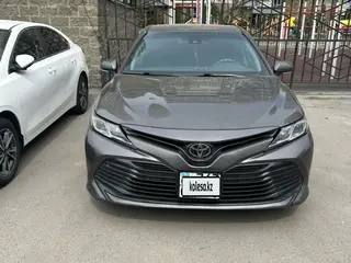 Toyota Camry, 2020