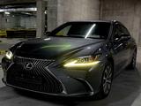Lexus ES 250 2020 года за 18 500 000 тг. в Шымкент