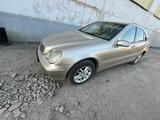 Mercedes-Benz C 180 2000 года за 4 000 000 тг. в Петропавловск – фото 3