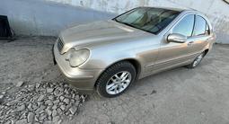 Mercedes-Benz C 180 2000 годаүшін3 850 000 тг. в Петропавловск – фото 3