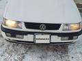 Volkswagen Passat 1994 годаfor1 000 000 тг. в Астана