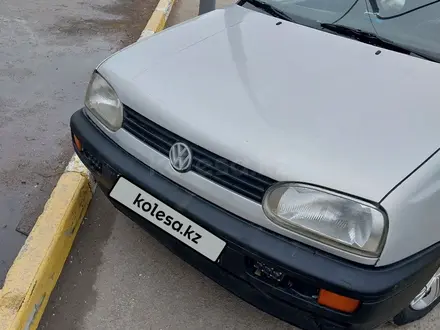 Volkswagen Golf 1993 года за 1 600 000 тг. в Кокшетау – фото 2