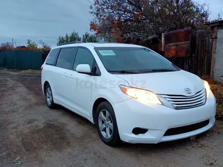 Toyota Sienna 2017 года за 11 000 000 тг. в Астана – фото 3