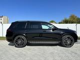 Mercedes-Benz GLS 580 2022 года за 80 000 000 тг. в Костанай – фото 2