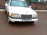 Mercedes-Benz C 200 1995 года за 1 400 000 тг. в Кокшетау