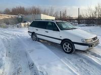 Volkswagen Passat 1994 годаfor1 550 000 тг. в Караганда