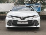 Toyota Camry 2018 года за 14 900 000 тг. в Экибастуз – фото 4