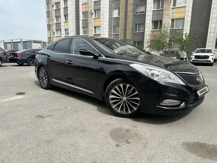 Hyundai Grandeur 2012 года за 4 200 000 тг. в Шымкент – фото 2