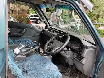 Mitsubishi Delica 1993 года за 1 500 000 тг. в Алматы – фото 8