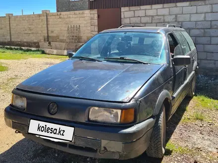Volkswagen Passat 1992 года за 1 250 000 тг. в Астана – фото 2