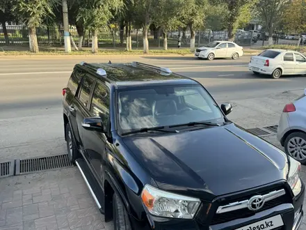 Toyota 4Runner 2013 года за 20 000 000 тг. в Актобе – фото 2