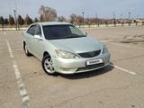 Toyota Camry 2005 года за 6 000 000 тг. в Тараз – фото 2