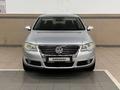 Volkswagen Passat 2006 года за 3 150 000 тг. в Атырау – фото 2