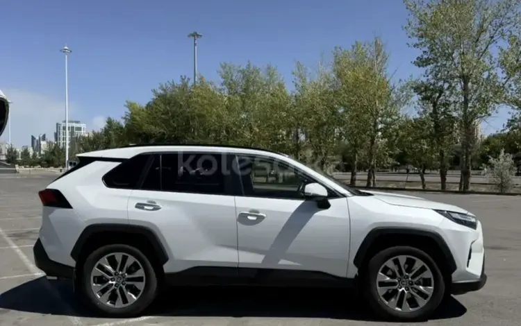 Toyota RAV4 2024 годаүшін18 500 000 тг. в Астана
