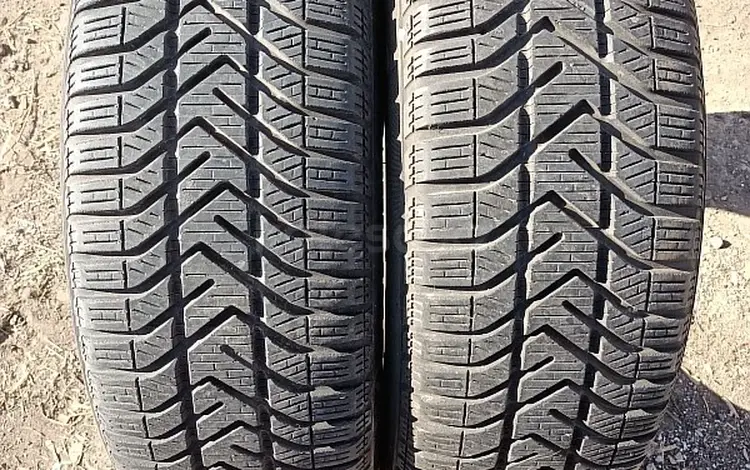 Шины 195/65 R15 — "Pirelli SnowControl Serie 3" (Турция), зимние. за 45 000 тг. в Астана