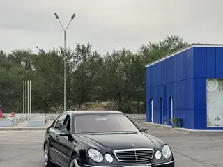 Mercedes-Benz E 500