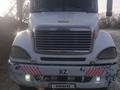 Freightliner  Columbia 2001 годаүшін10 000 000 тг. в Алматы