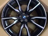 Комплект колес R22 Оригинал зима на BMW X7 G07 Разно широкий спорт пакетүшін450 000 тг. в Усть-Каменогорск – фото 3