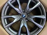 Комплект колес R22 Оригинал зима на BMW X7 G07 Разно широкий спорт пакетүшін450 000 тг. в Усть-Каменогорск – фото 4