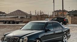 Бампер Mercedes w210 amg за 35 000 тг. в Алматы – фото 2