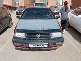 Volkswagen Vento 1992 годаfor750 000 тг. в Караганда