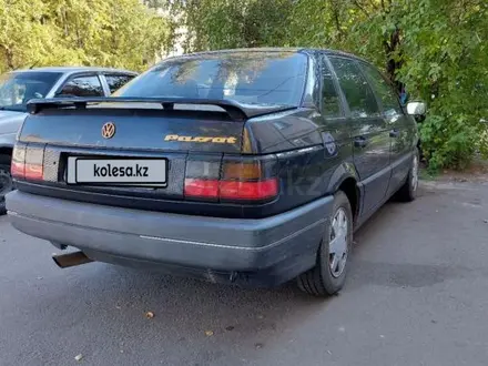 Volkswagen Passat 1993 года за 2 100 000 тг. в Петропавловск – фото 9