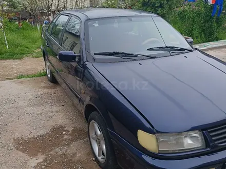 Volkswagen Passat 1994 года за 1 200 000 тг. в Шымкент – фото 3