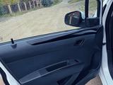 Chevrolet Spark 2013 года за 2 850 000 тг. в Усть-Каменогорск – фото 4