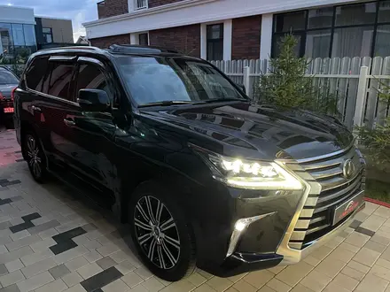 Lexus LX 570 2018 года за 46 500 000 тг. в Астана – фото 3