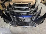 Передний бампер в сборе Lexus ES 2015-19, оригинал б/у за 280 000 тг. в Алматы