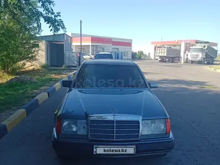 Mercedes-Benz E 230 1992 года за 1 500 000 тг. в Алматы – фото 7